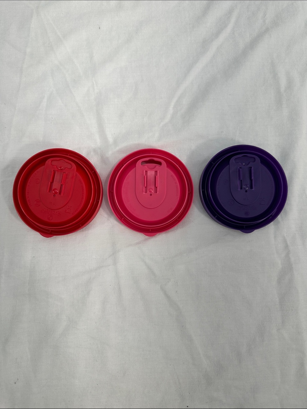 One 16oz Tervis  peace cup with 1 lid - Picture 2 of 8